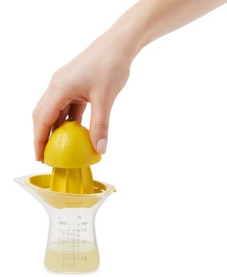 Good Grips Small Citrus Juicer 