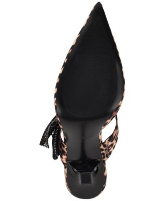 Women's Bowey Slip-On Pointy Toe Dress Pumps