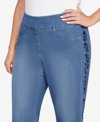 Plus Size Flocked Bootcut Ankle Jeans