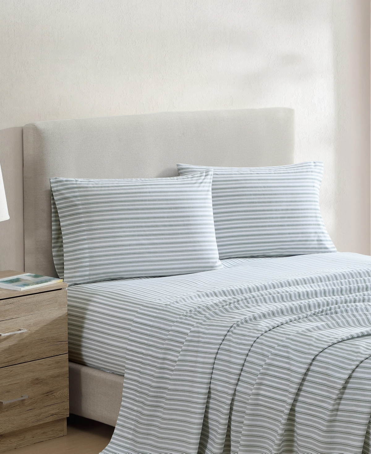 Nautica Closeout!  Cotton Percale 3-piece Sheet Set, Twin In Multi