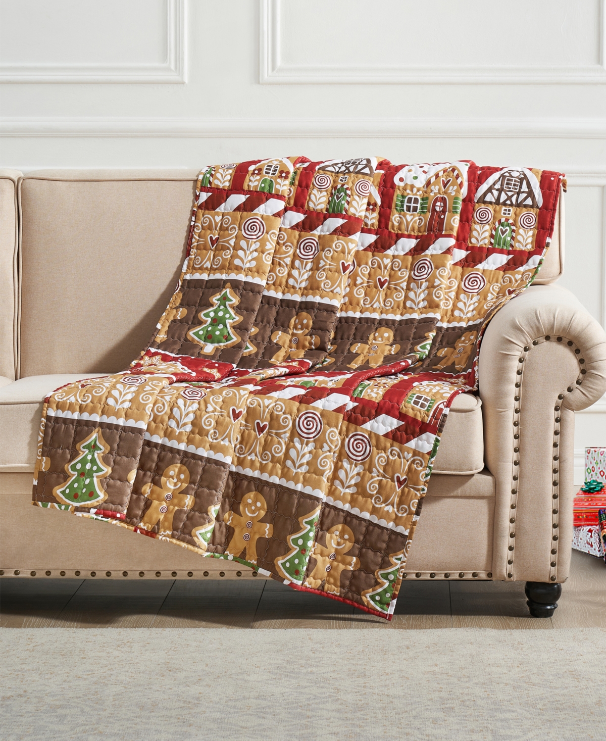 Greenland Home Fashions Gingerbread Lane Novelty Holiday Reversible Throw, 50" X 60" In Red