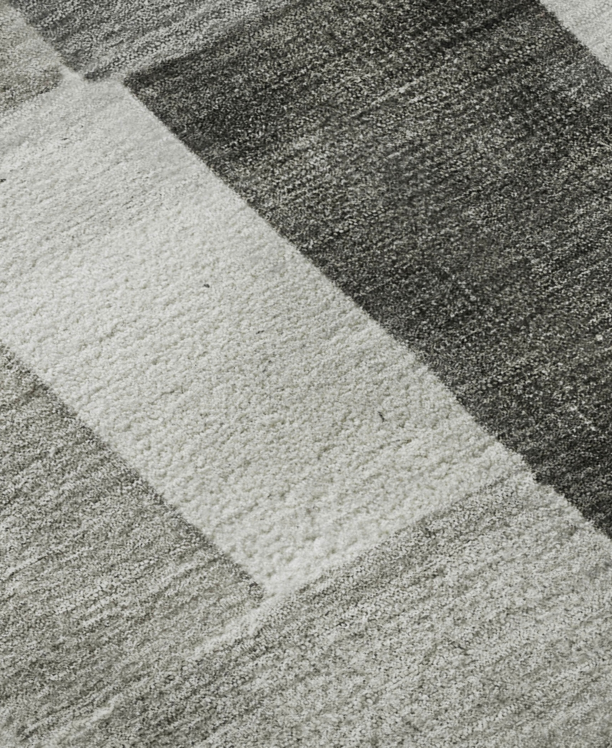 Dalyn Neo No15 2'3"x7'6" Runner Area Rug In Gray