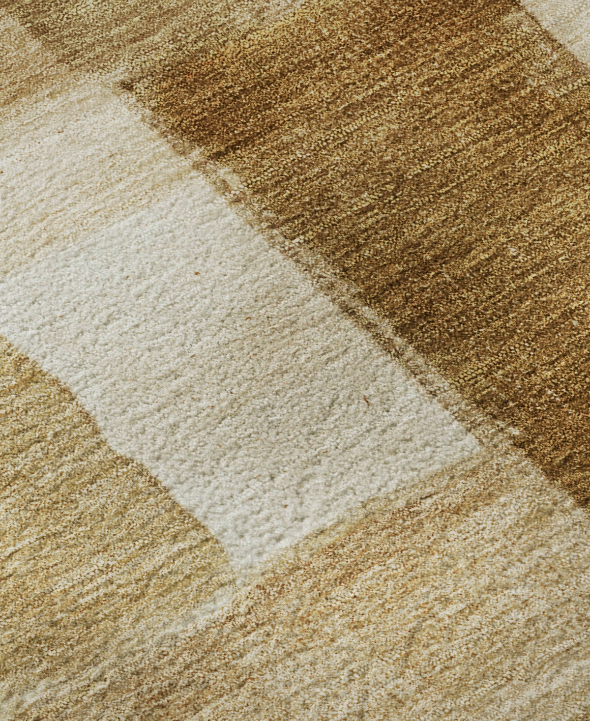 Dalyn Neo No15 2'6"x3'10" Area Rug In Brown