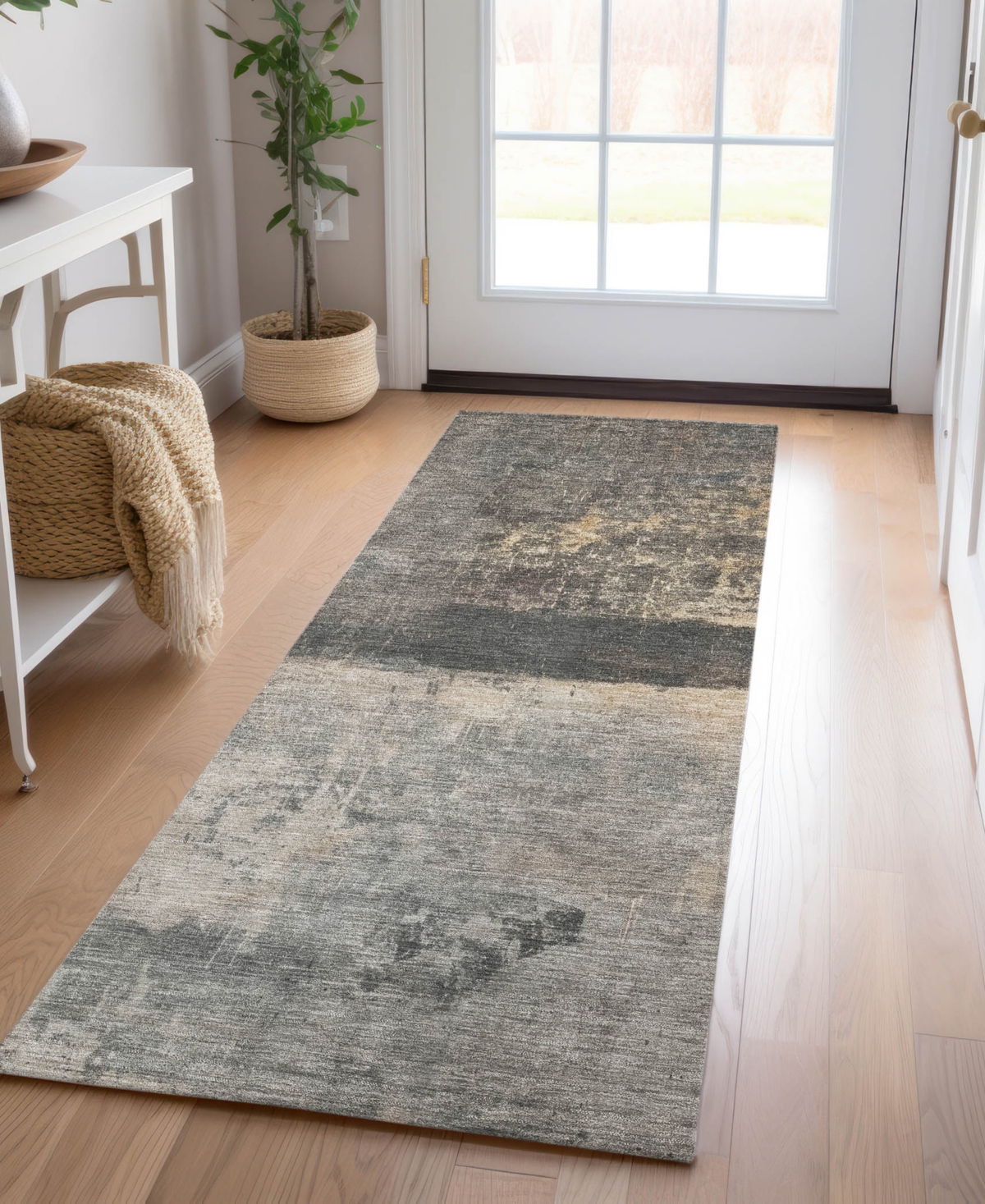 Dalyn Nouveau Nv16 2'3"x7'6" Runner Area Rug In Multi