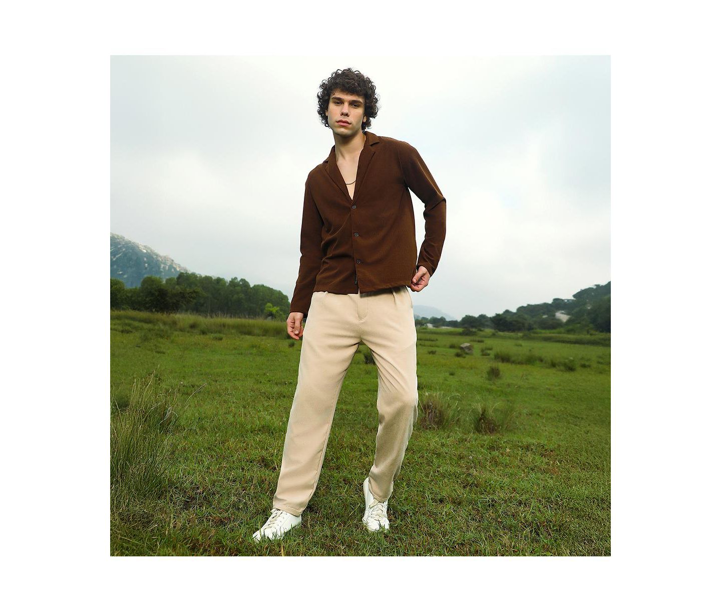 Мужская рубашка Cahoot Campus Sutra Chocolate Brown Ribbed Oversized, цвет: Коричневый — фото 6