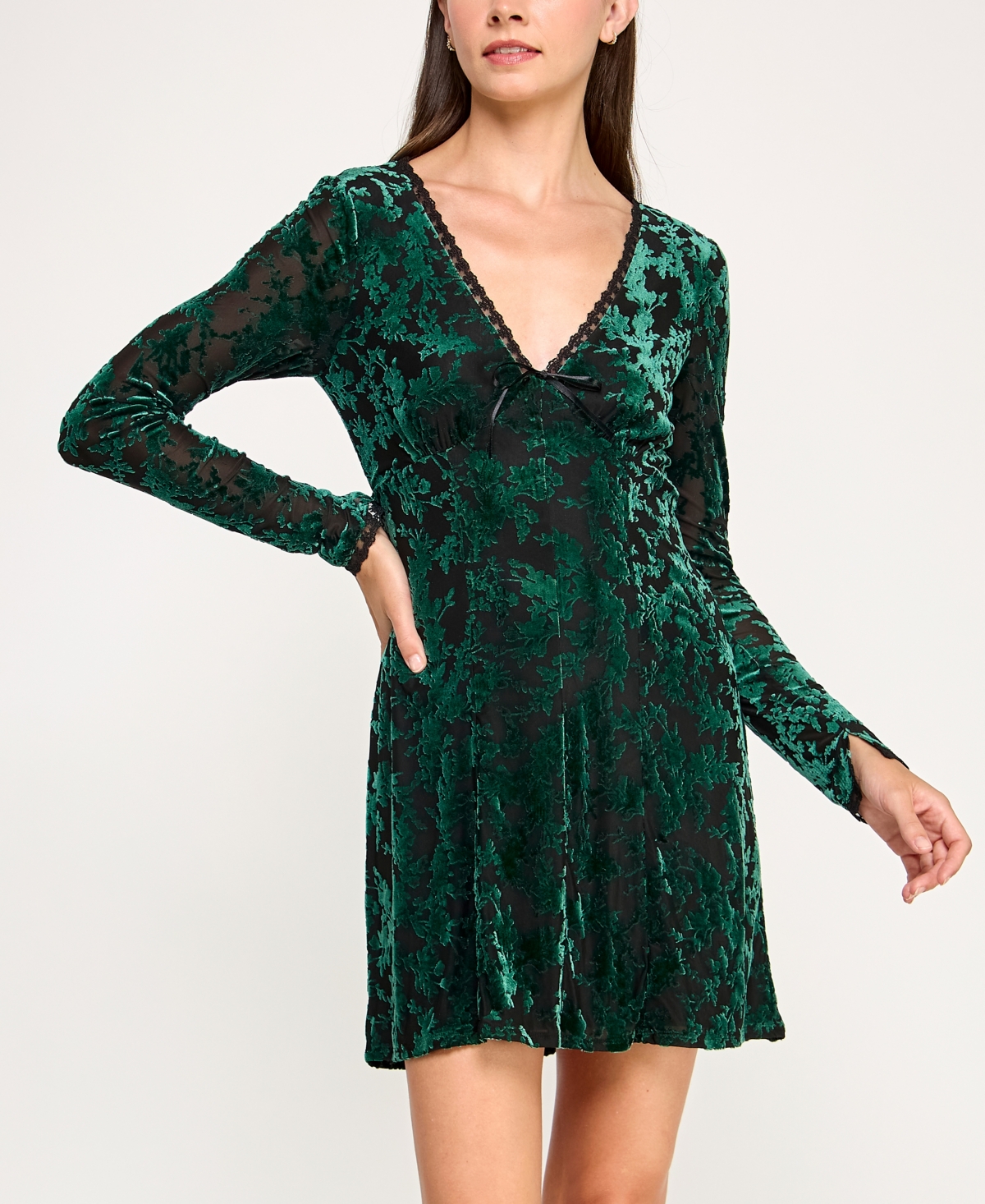 Row A Women's Long Sleeves V-Neck Dress