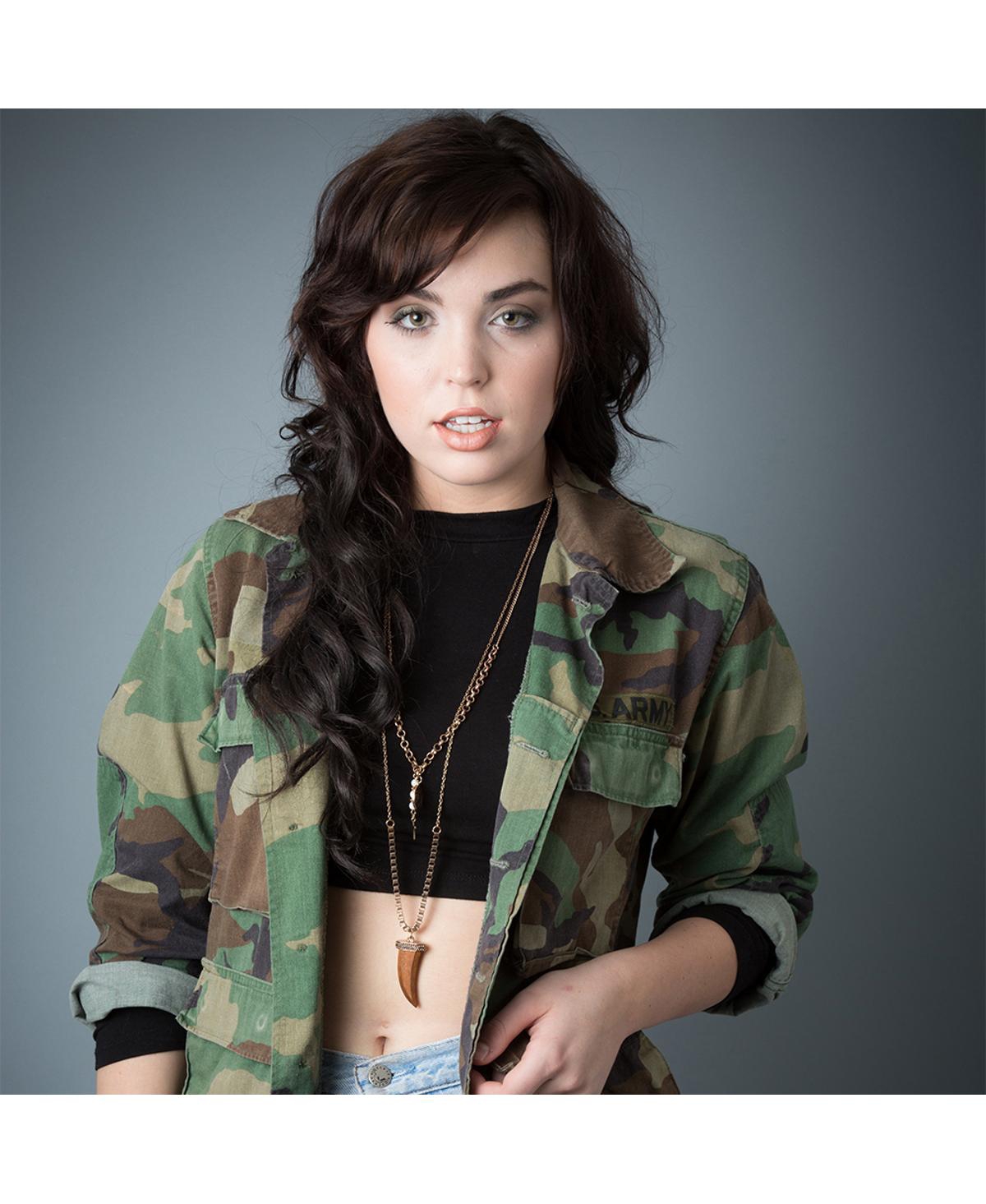 Savage Widetone Seamless Background Paper, 107" wide x 36' Fashion Gray, #56