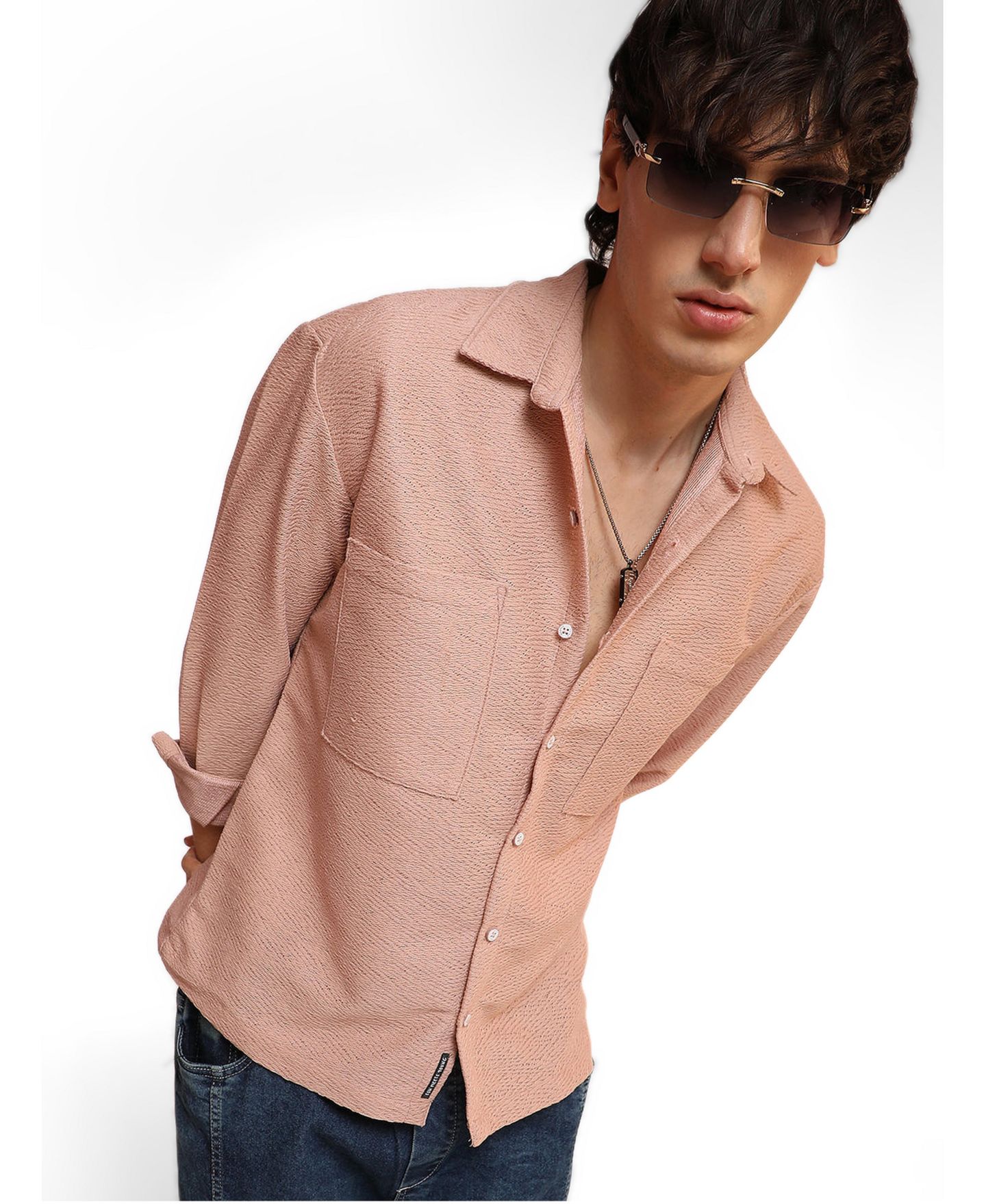 Мужская рубашка Cahoot Campus Sutra Chevron-Woven Utility, цвет: Розовый — фото 1