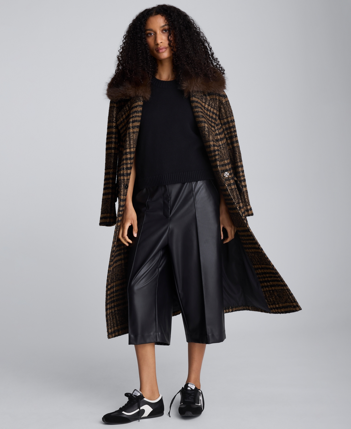Kenneth Cole Faux Leather High Rise Pintuck Culotte Pant In Black