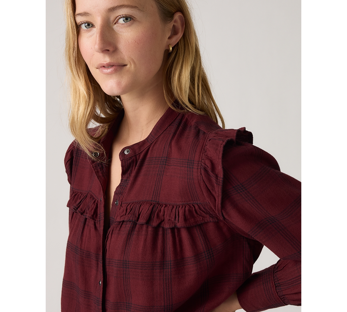Levi's Women's Gianna Long Sleeve Ruffle Trim Blouse In Neutral