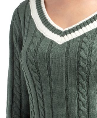 Juniors' V-Neck Long Sleeve Sweater