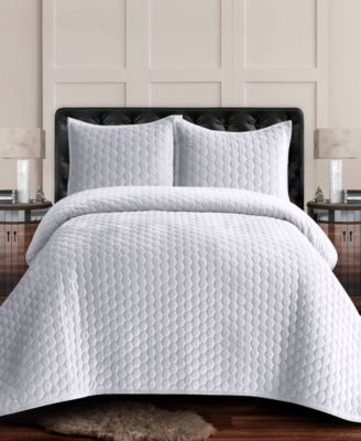 Lugano Honeycomb Velvet Oversized Solid 3 piece Quilt Set, King