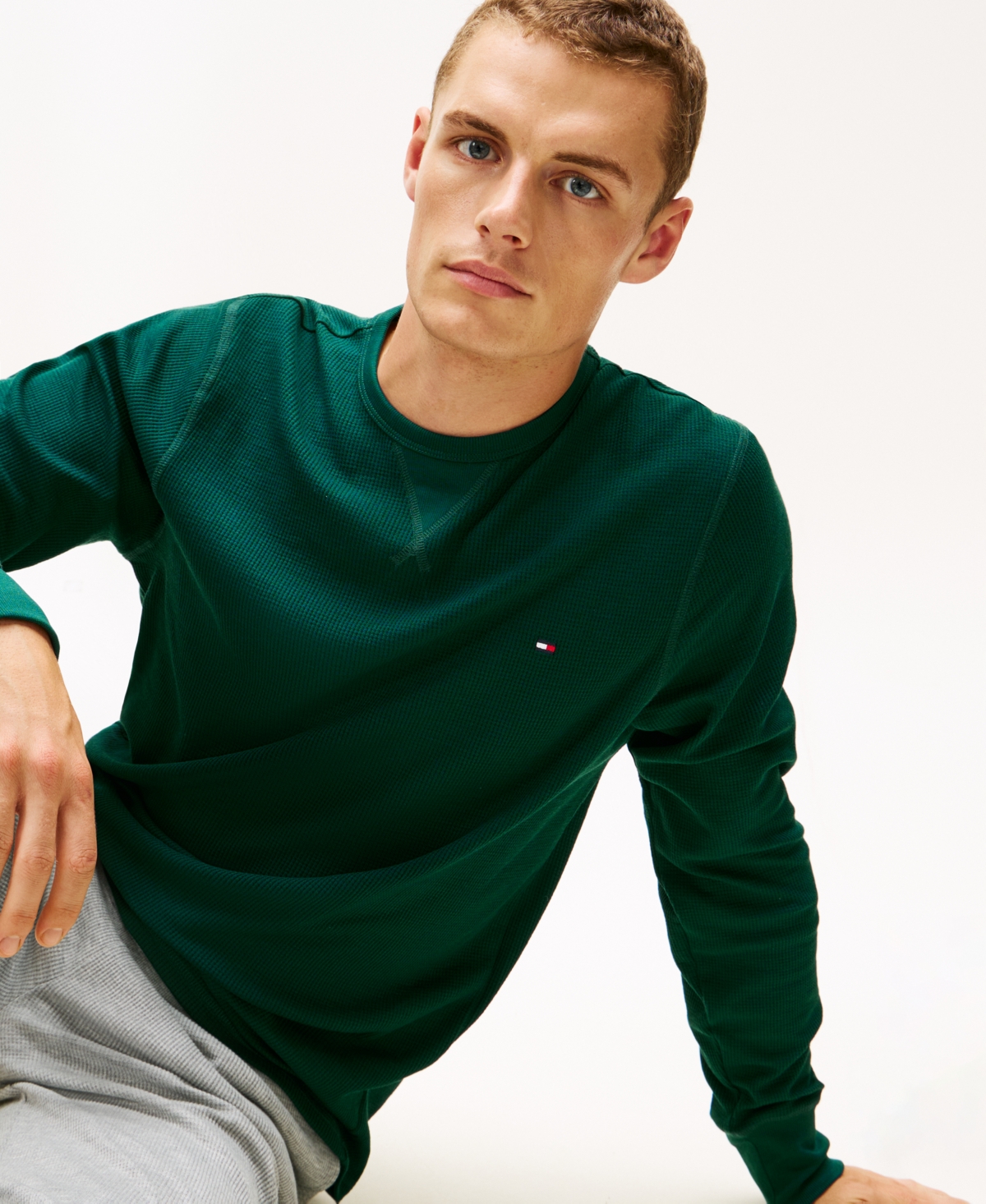 Tommy Hilfiger Men's Waffle-knit Long-sleeve Crewneck Thermal Top In Green