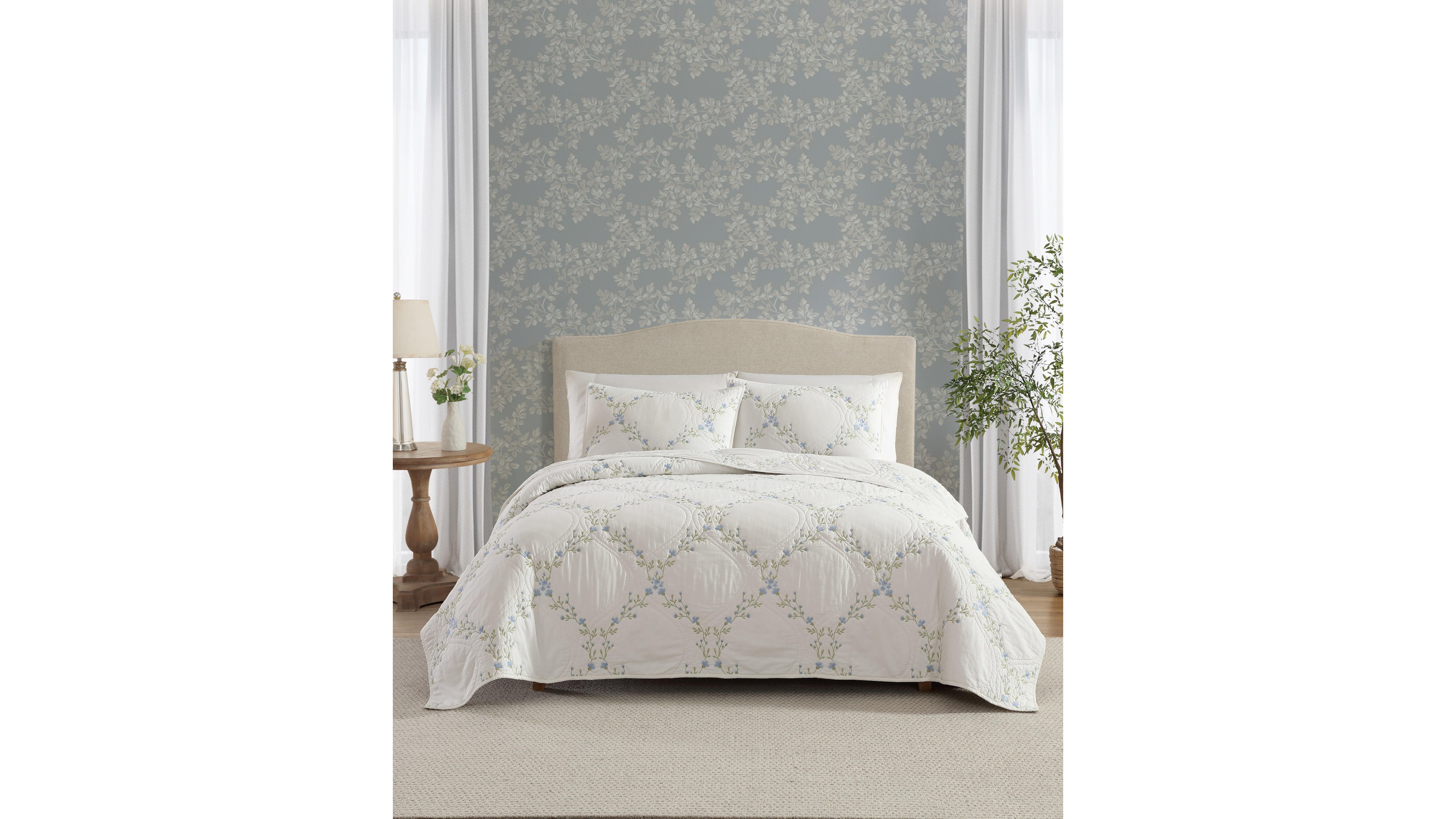 Laura Ashley Floral Embroidery Cotton 2-Pc. Quilt Set, Twin