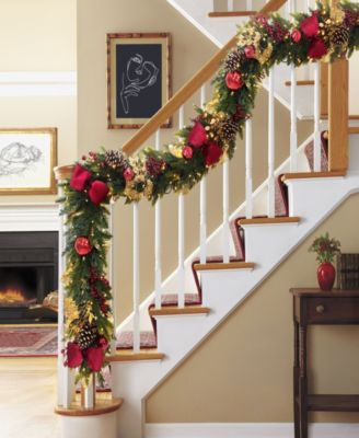Puleo 10" Pre-Lit Battery-Operated Adorned Garland