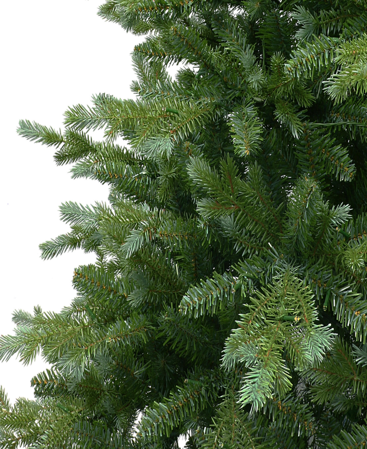Puleo 6.5' Pre-lit Linden Fir Artificial Tree In Green