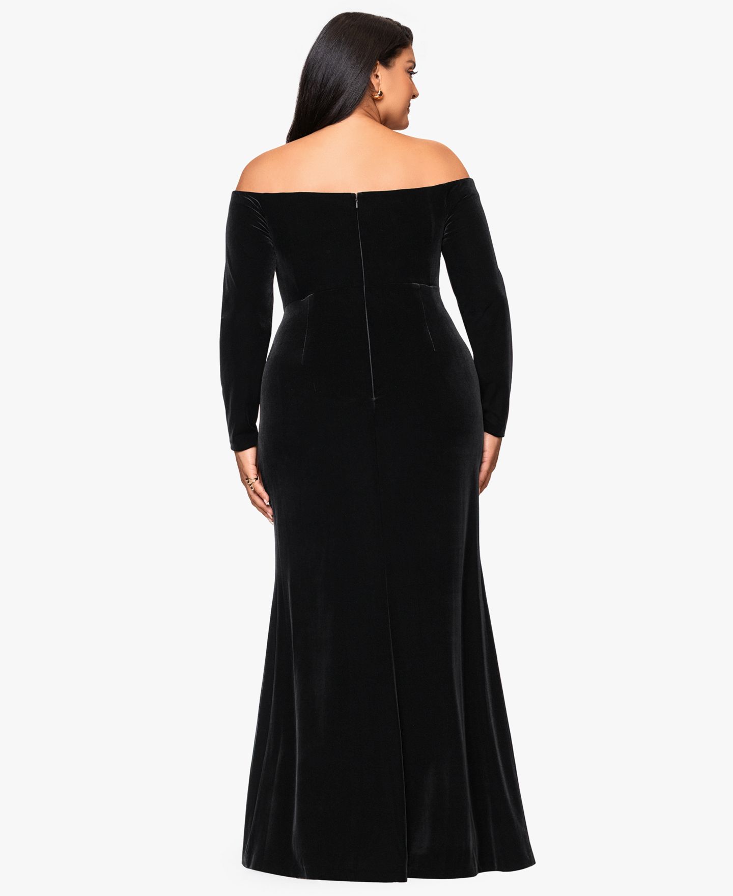Женское платье XSCAPE Off The Shoulder Velvet Gown, цвет: Чёрный — фото 4