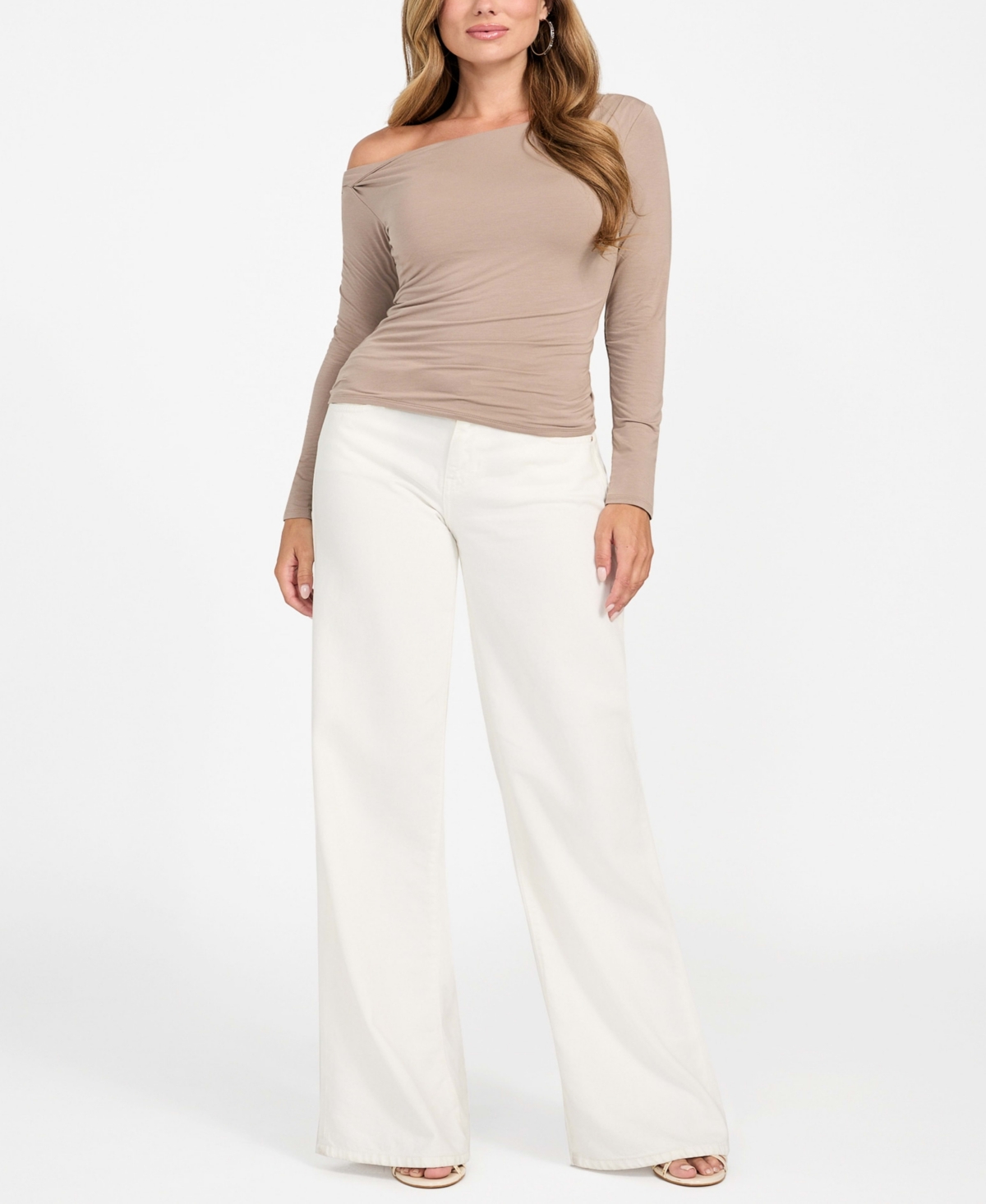 Guess Women's Julianna Long-sleeve Asymmetric Top In Neutral