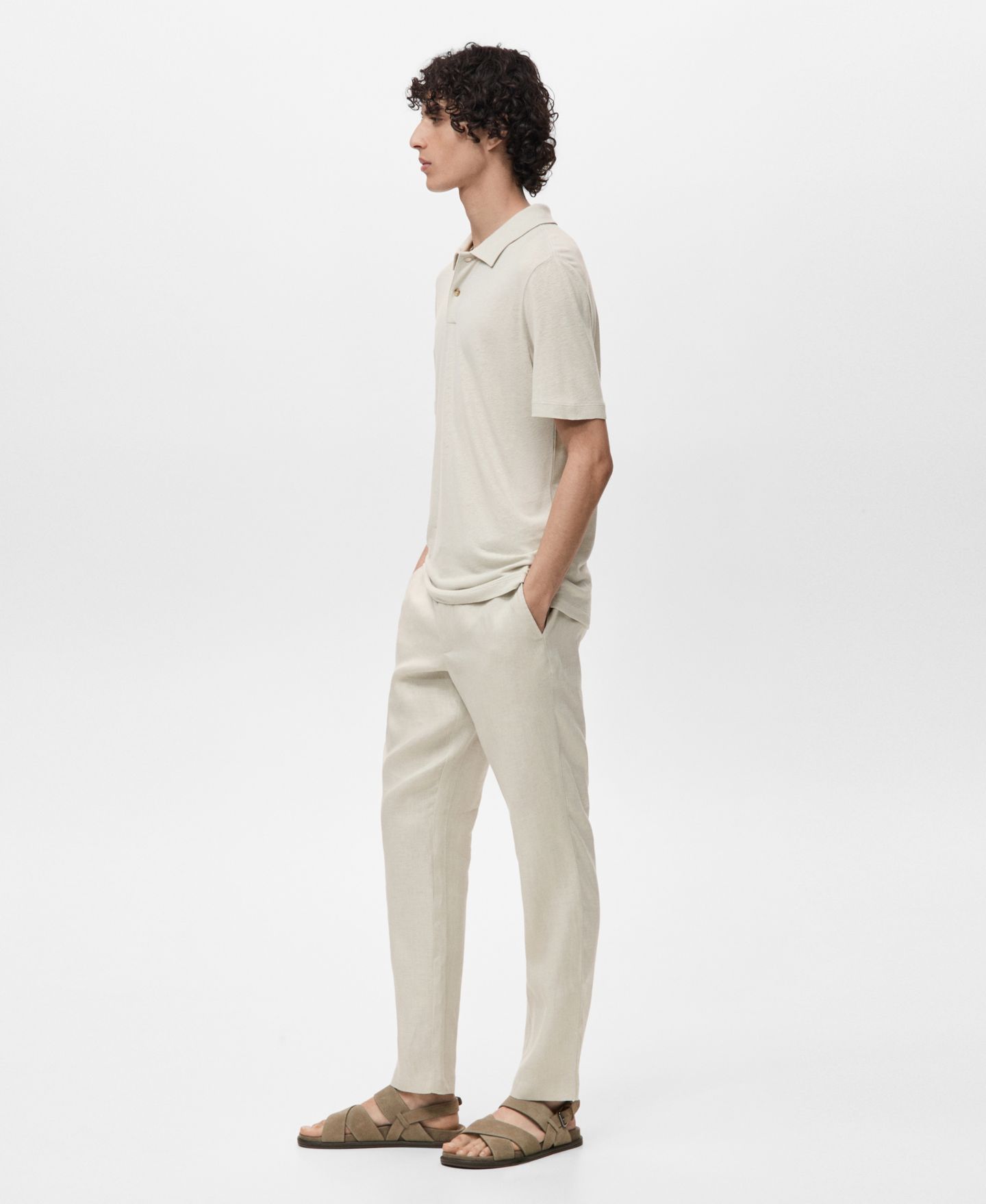 Мужское поло Mango Linen Blend Slim Fit Polo Shirt, цвет: Ледяной серый — фото 4