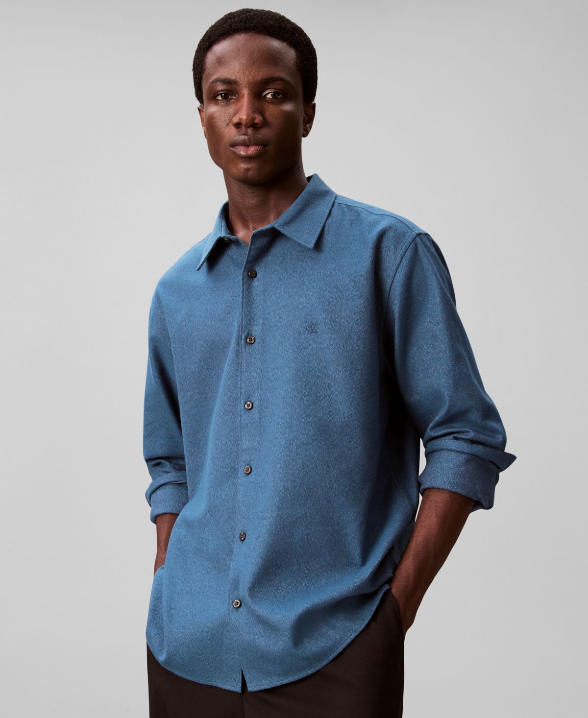 Мужская рубашка классического покроя из меланжевой фланели