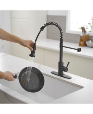 Single-Handle Pull-Down Sprayer High Arc Kitchen Faucet With Deck Plate