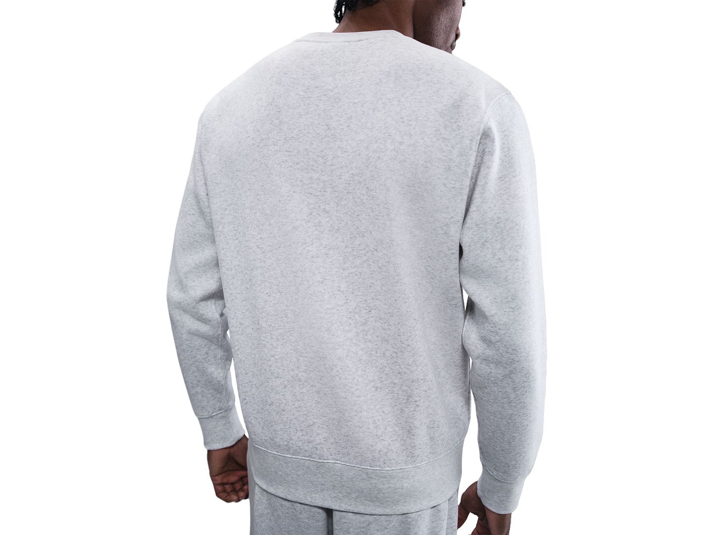Мужская толстовка Nike Club Fleece Crewneck Logo, цвет: Берёзовый меланжевый / Белый — фото 4
