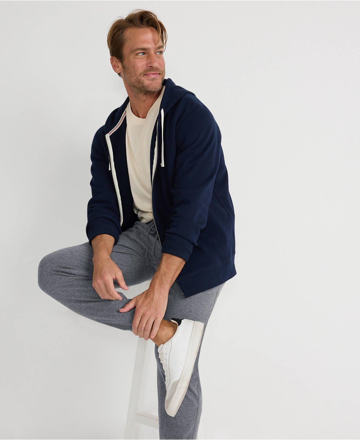 Мужские брюки Lands' End Knit Jersey Sleep Jogger, цвет: Угольный меланжевый — фото 7