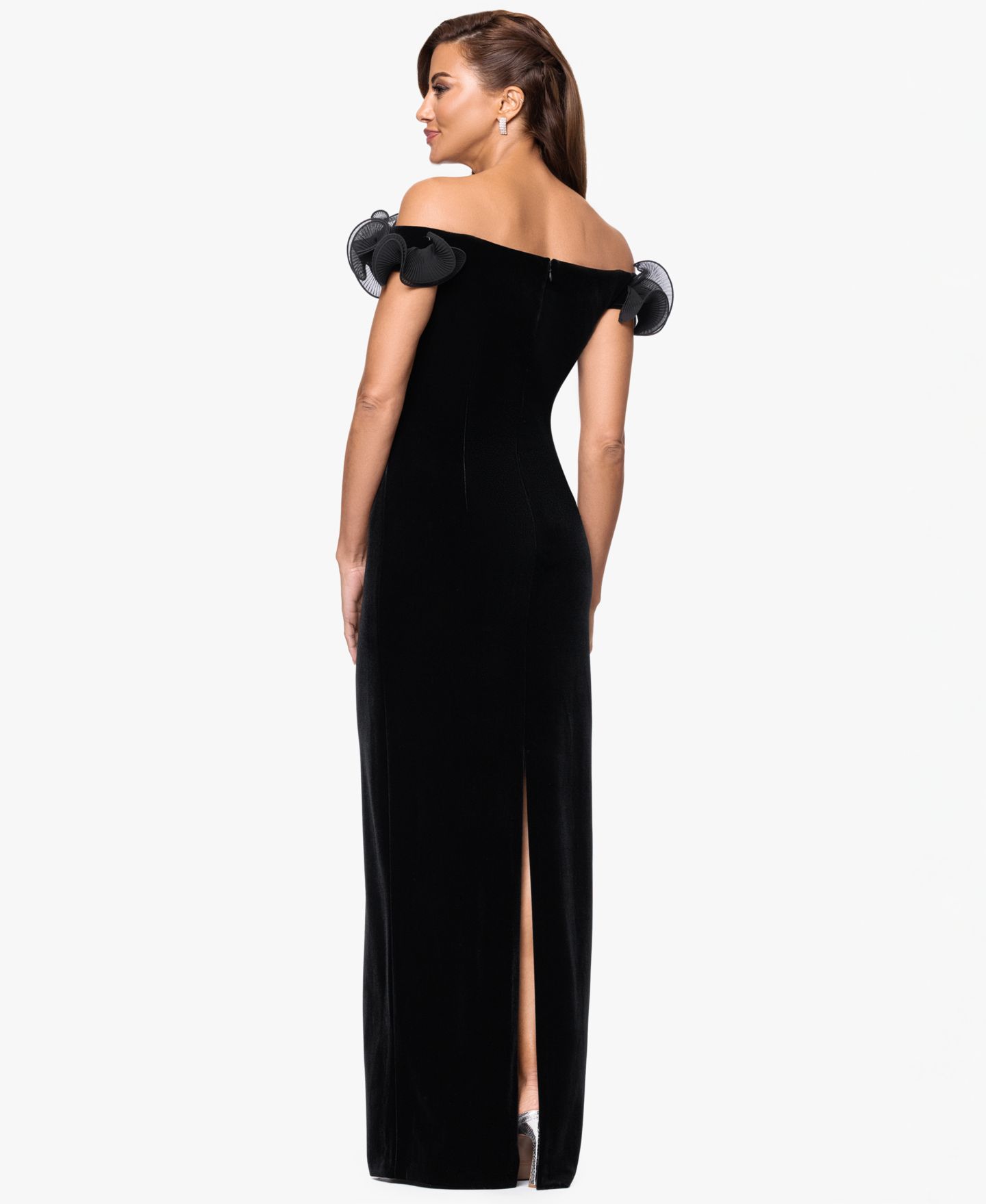 Женское платье XSCAPE Velvet Off The Shoulder Ruffle, цвет: Чёрный — фото 4