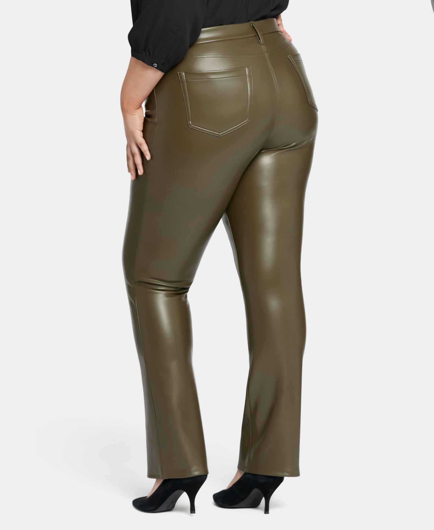 Женские брюки NYDJ Plus Size Artificial Leather Marilyn Straight, цвет: Tavern — фото 5