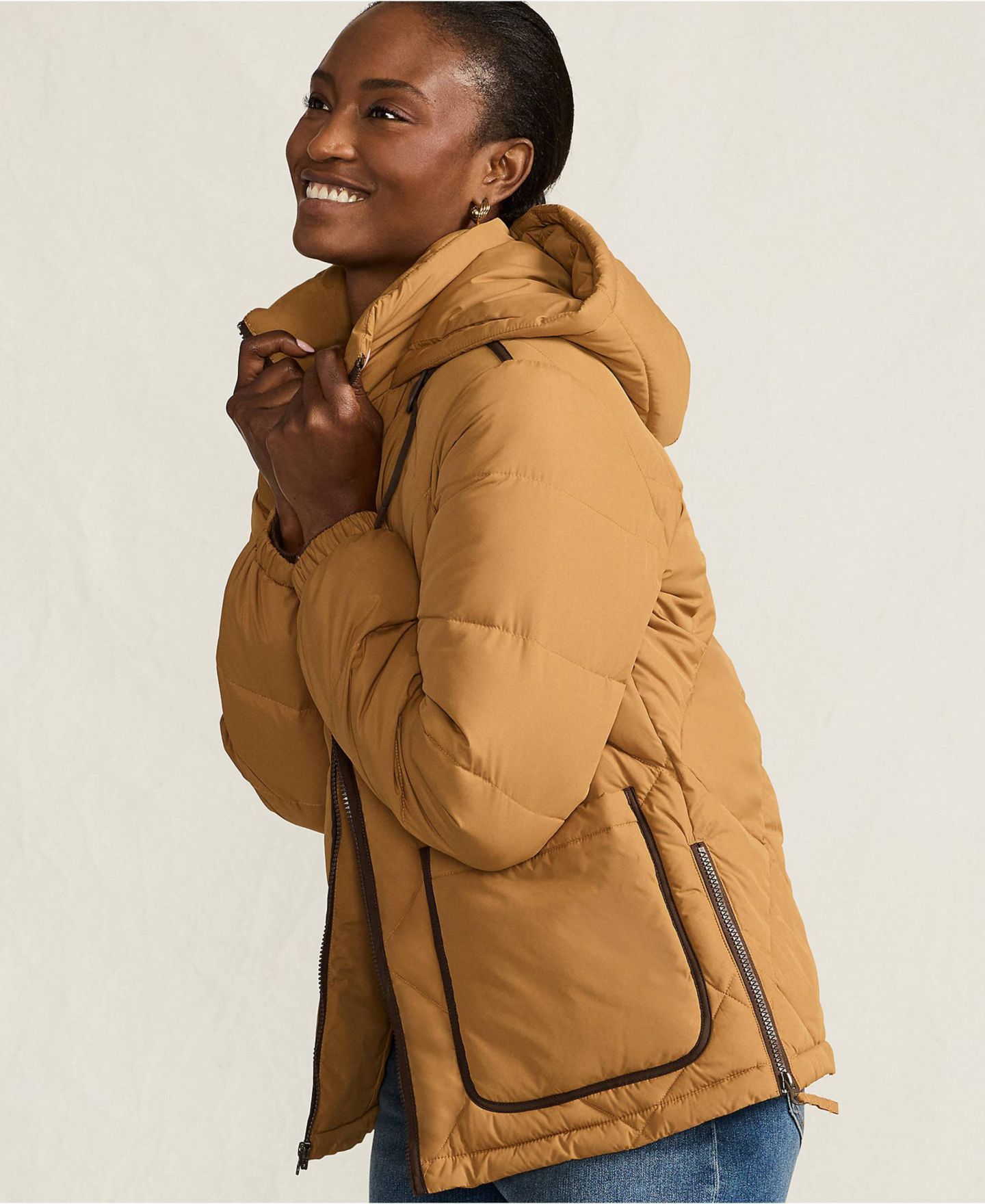 Женская куртка Lands' End FeatherFree Insulated Diamond Quilted, цвет: Верблюжий — фото 4