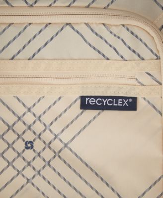 Virtuosa Expandable 21" Carry-On Spinner Luggage