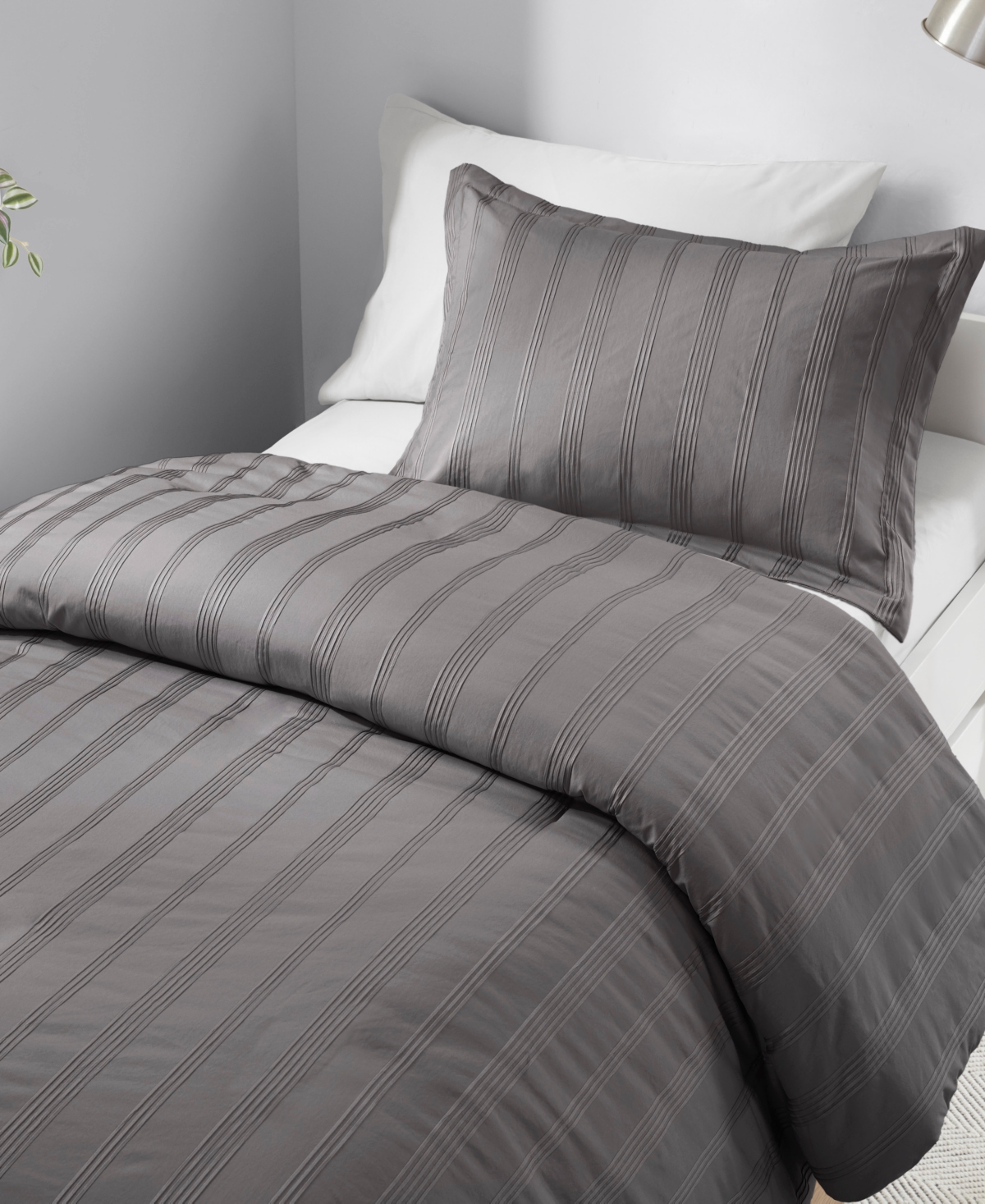 510 Design Logan Woven Striped 2-pc. Duvet Cover Set, Twin/twin Xl In Gray