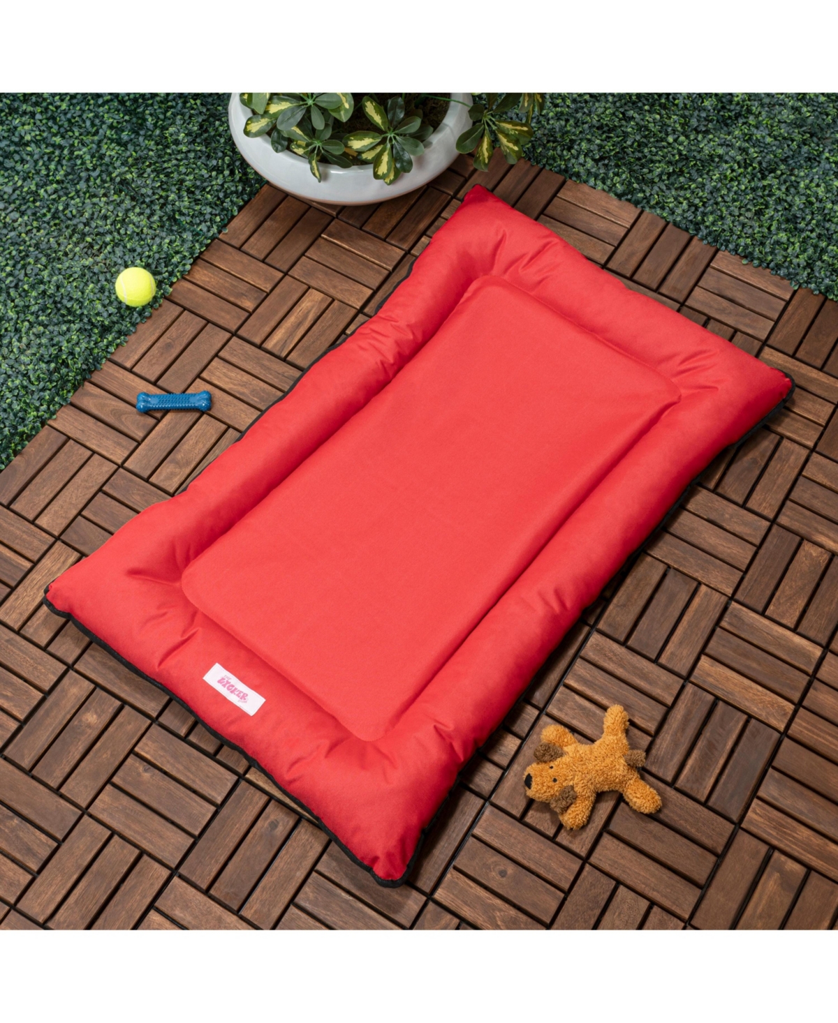 The Licker Store Archie Traditional Oxford Waterproof Indoor/Outdoor Hand-Washable Memory Foam Camping Pet Bed