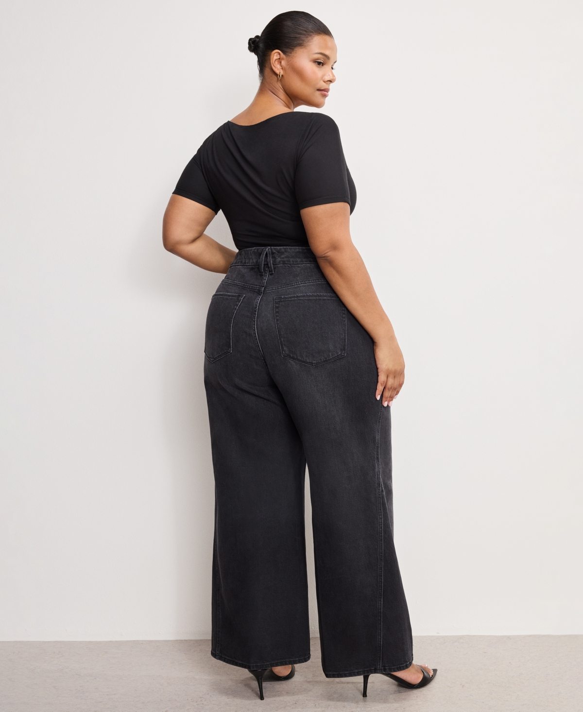 Good American Women's Skate Cropped Wide Leg Jeans In Black