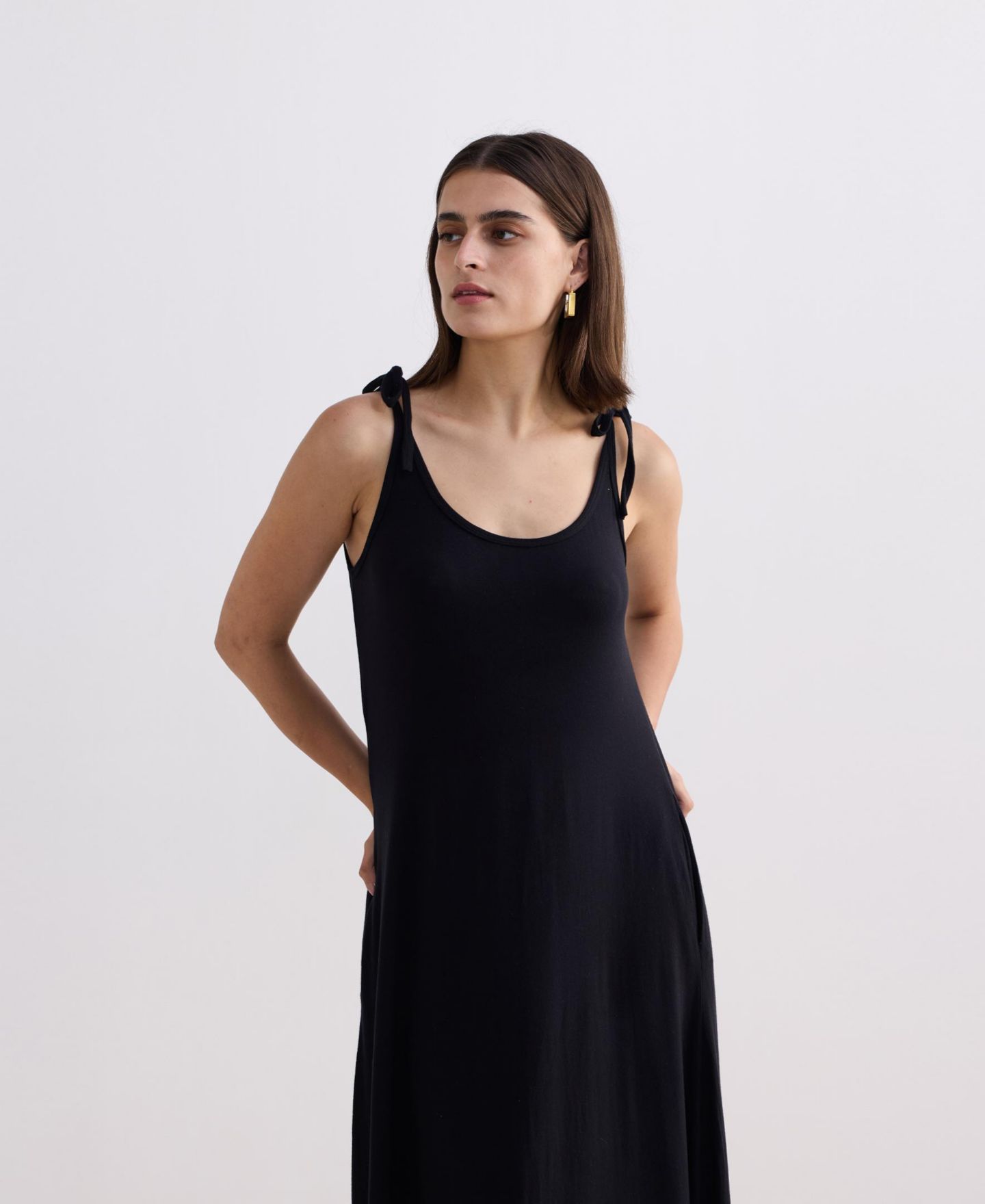 Женское платье Reistor Shoulder Tie-Detail Maxi, цвет: Чёрный — фото 5