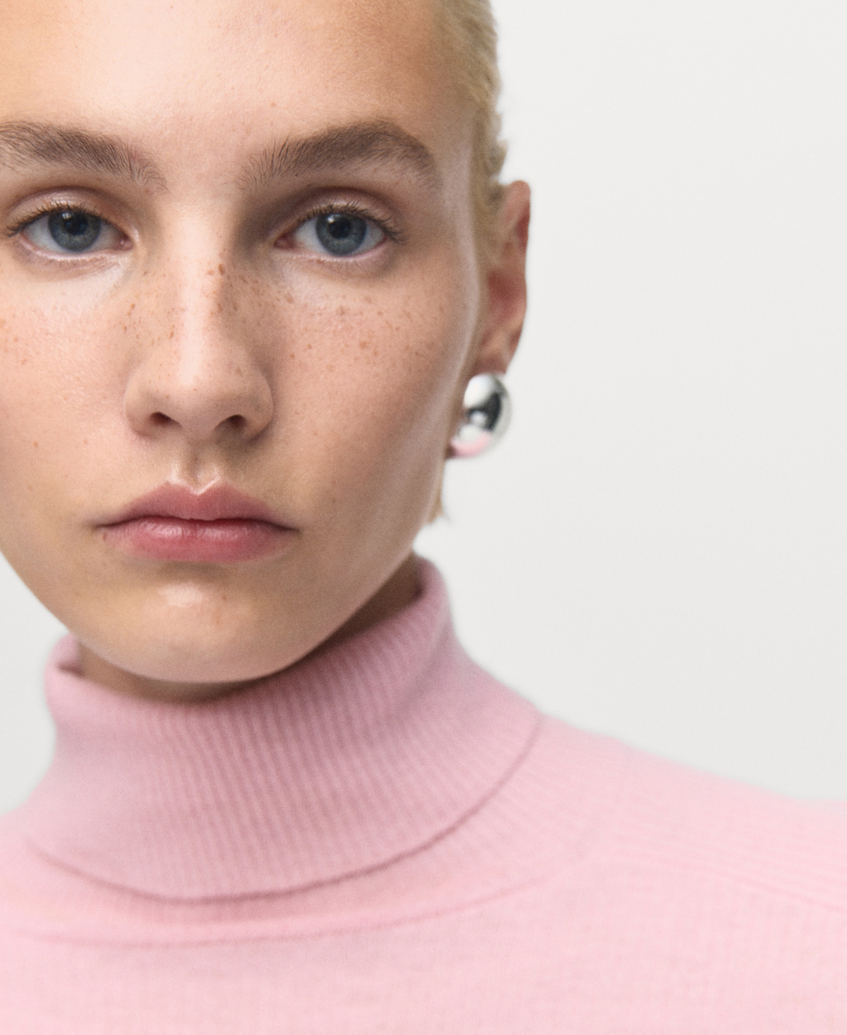 Mango Women's Turtleneck Wool Sweater