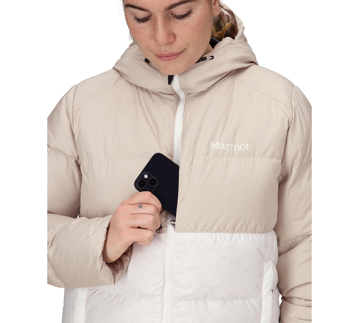 Marmot Women's Guides Big-baffled Puffer Hooded Jacket In White