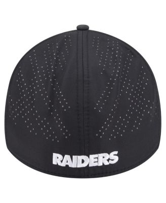 Men's Black Las Vegas Raiders Night 39THIRTY Flex Hat