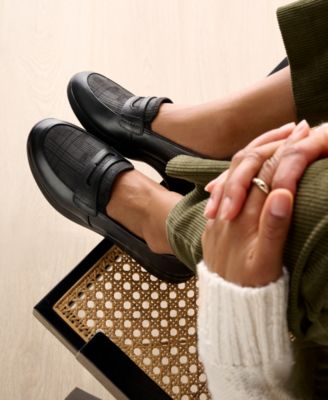 Women's Collection Ellowyn Penny Shoes