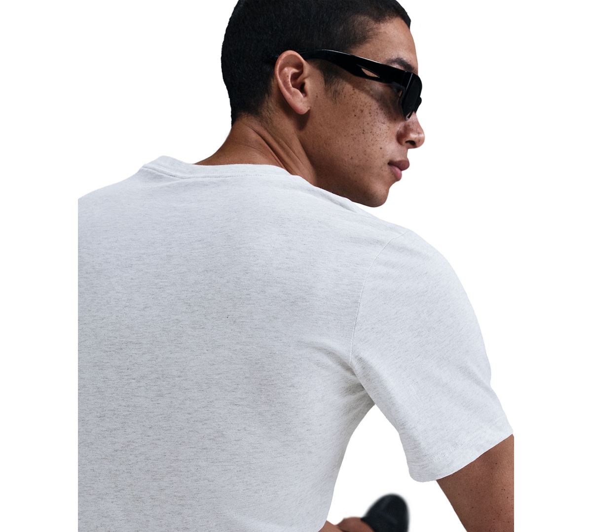 Nike Men's Sportswear Club Short Sleeve T-Shirt