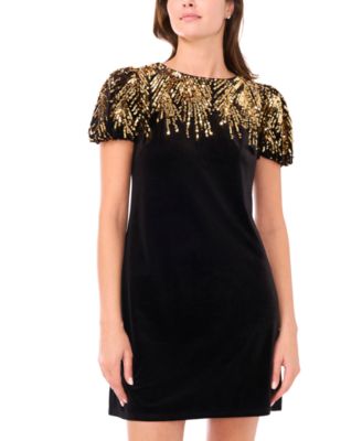 Embellished Scoop Neck Short Puff- Sleeve Velvet Dress