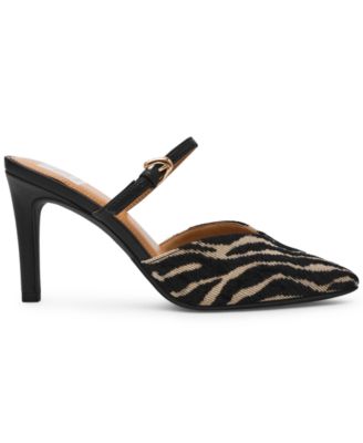 Women's Elleganza Buckle Strap Two Piece Pumps