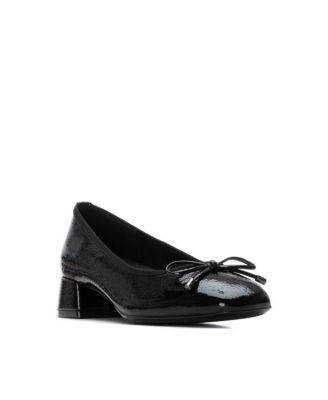 Women's Patent Leather Block Heel Pumps By XTI