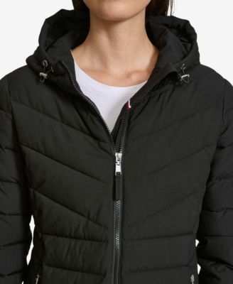Women's Long Sleeve Hooded Puffer Jacket