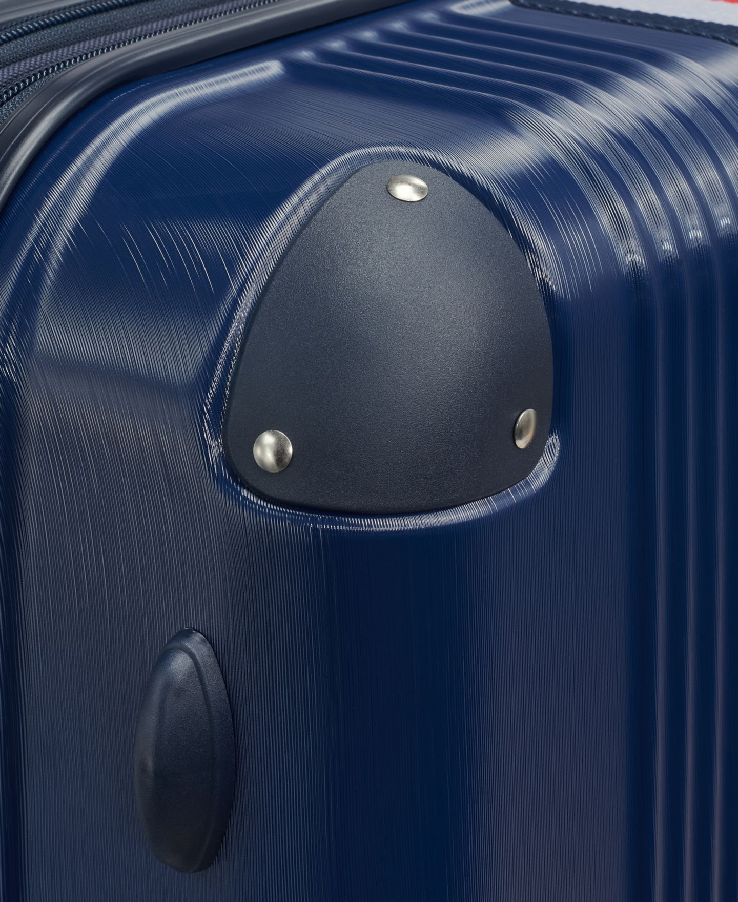 Чемодан Tommy Hilfiger Liberty 28" Luggage, цвет: Тёмно-синий — фото 6