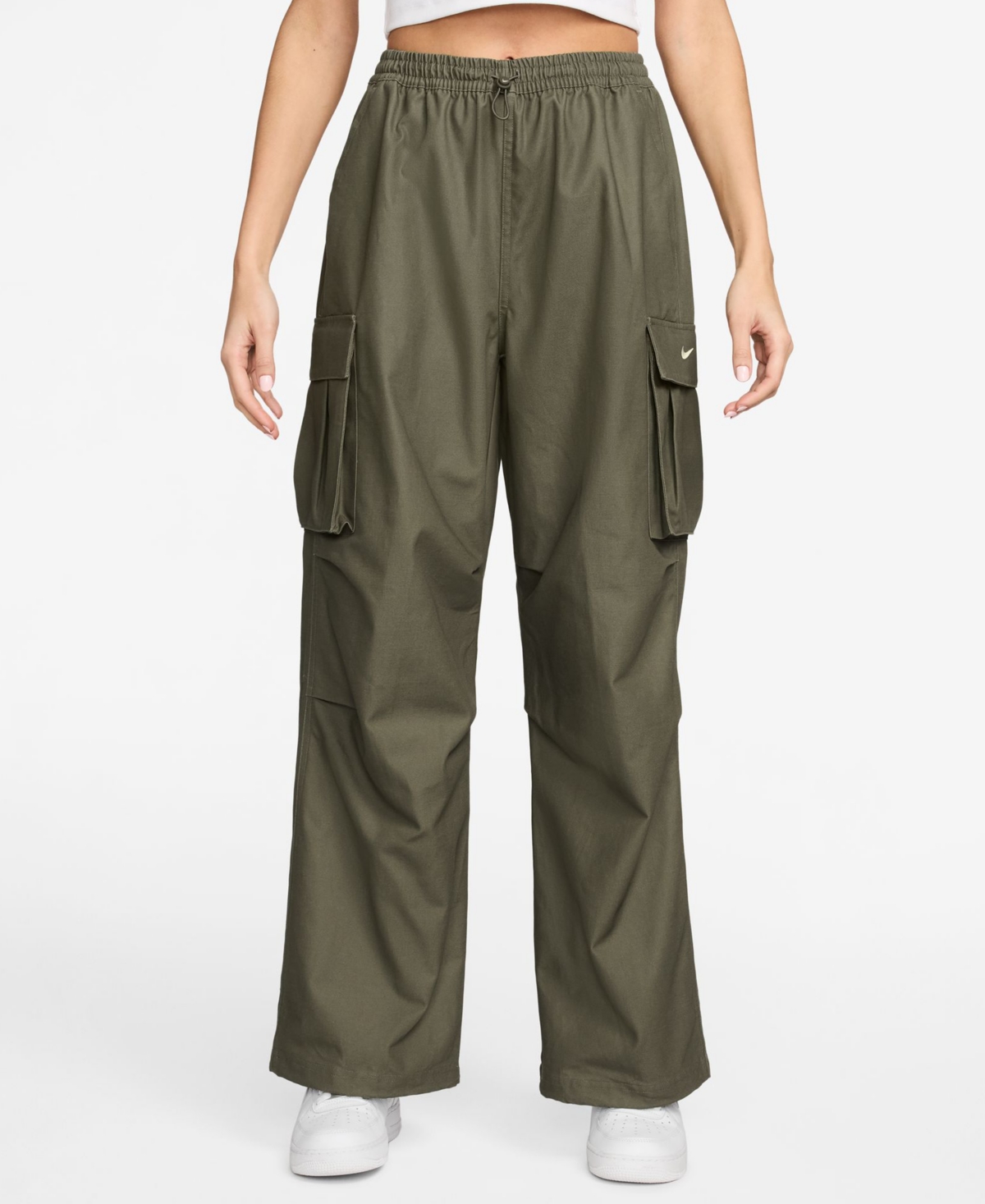 Nike Sportswear Women's Loose Mid-rise Woven Cargo Pants In Green
