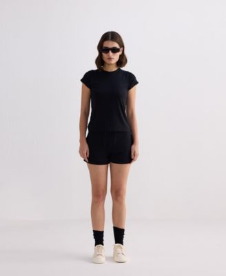 Essential Short Sleeve Tee in Black
