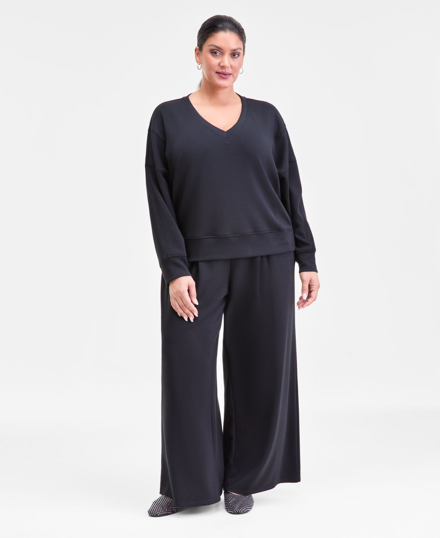 Женские комплекты I.N.C. International Concepts Plus Size V-Neck Top & Wide-Leg Pants, цвет: Глубокий чёрный — фото 1