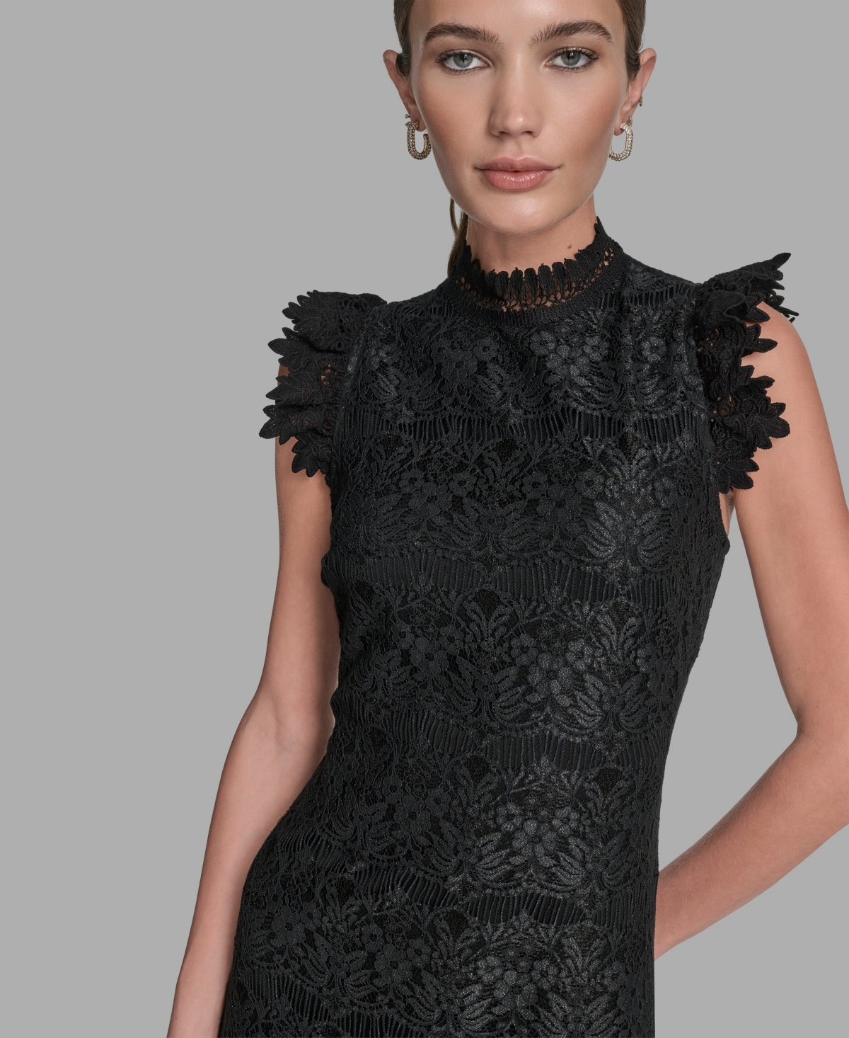 Bcbg Women's Floral Lace Ruffle Hem Shift Dress In Black