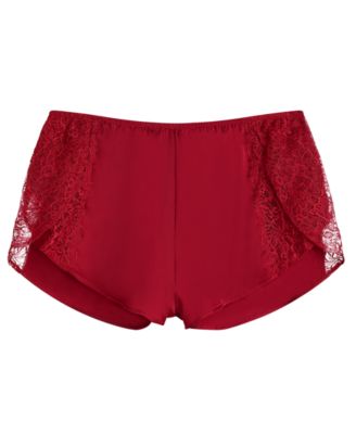 Women's It's On Lace Shorty 938296